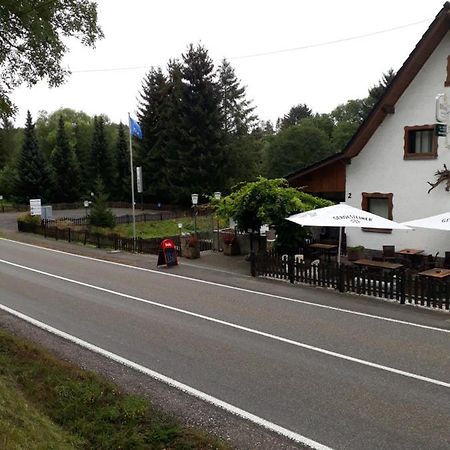 Hotel Weisseshaus 1 Blankenheim  Exterior foto